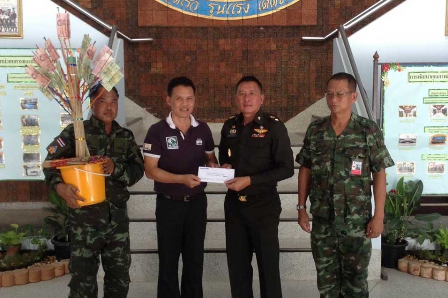 สนับสนุนการศึกษาในโครงการผ้าป่ากองทุนการศึกษา กองพันทหารม้าที่ ๖
