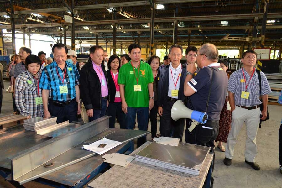 Share holder Visited company 11-1-14 (Factory Tour)